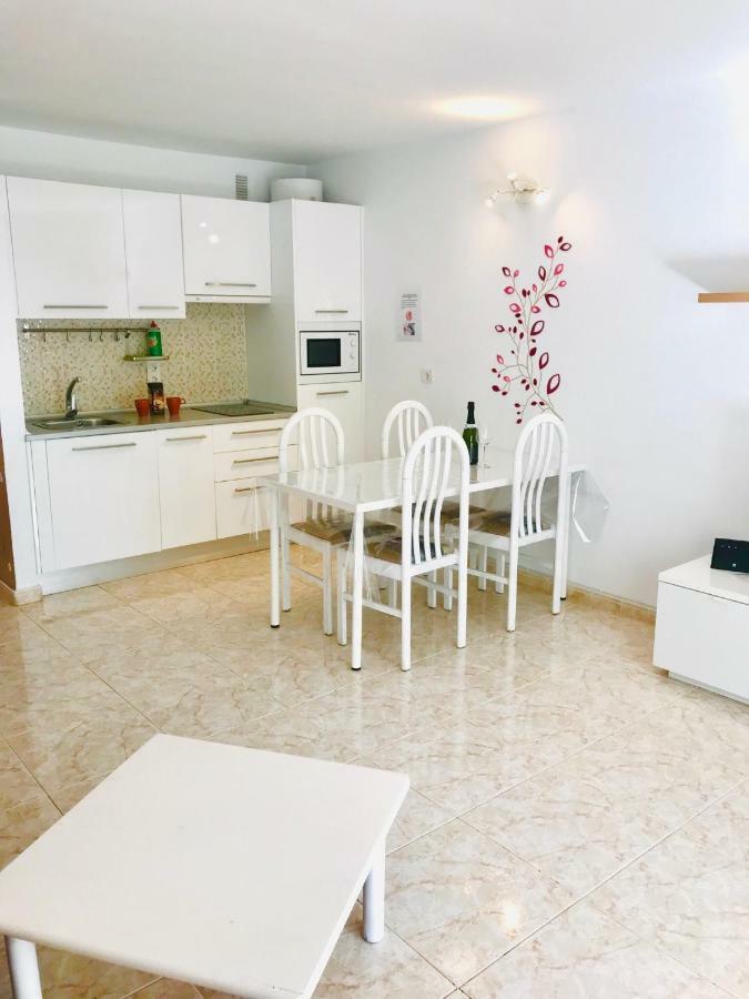 Canela Apartment 405 - Lanzarote Apartment Costa Teguise Luaran gambar